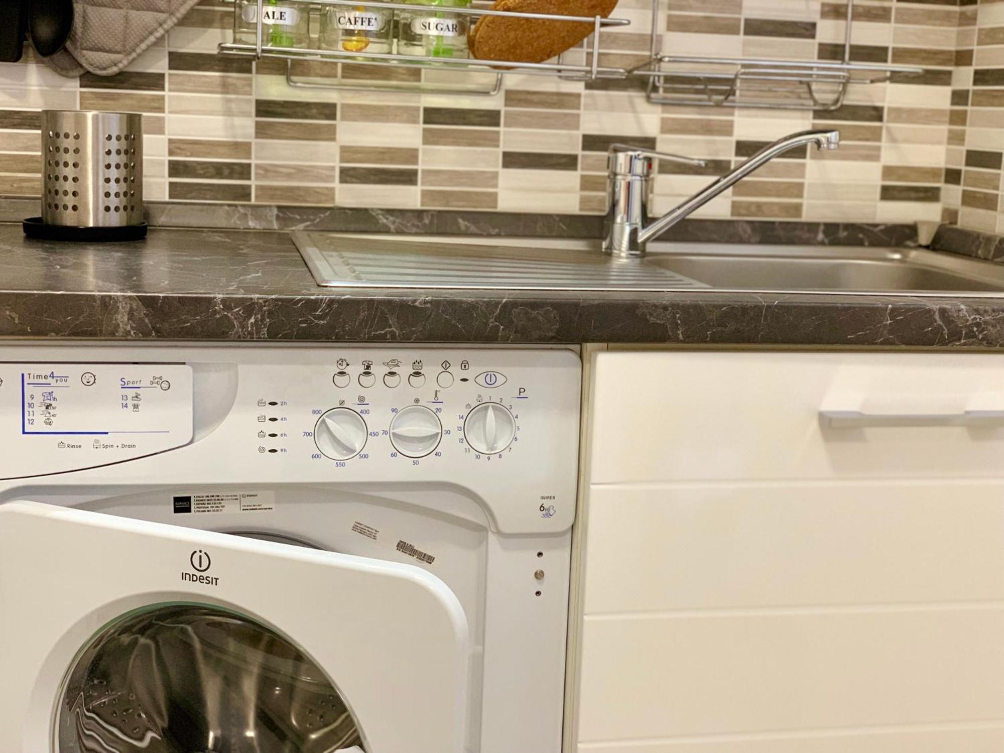 Largo Cannizzaro Apartments マッゼオ エクステリア 写真