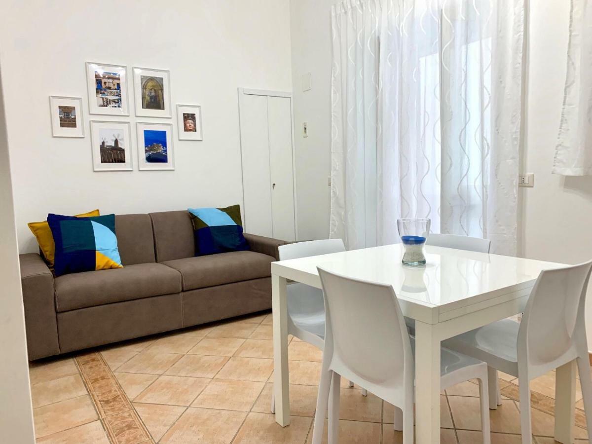 Largo Cannizzaro Apartments マッゼオ エクステリア 写真