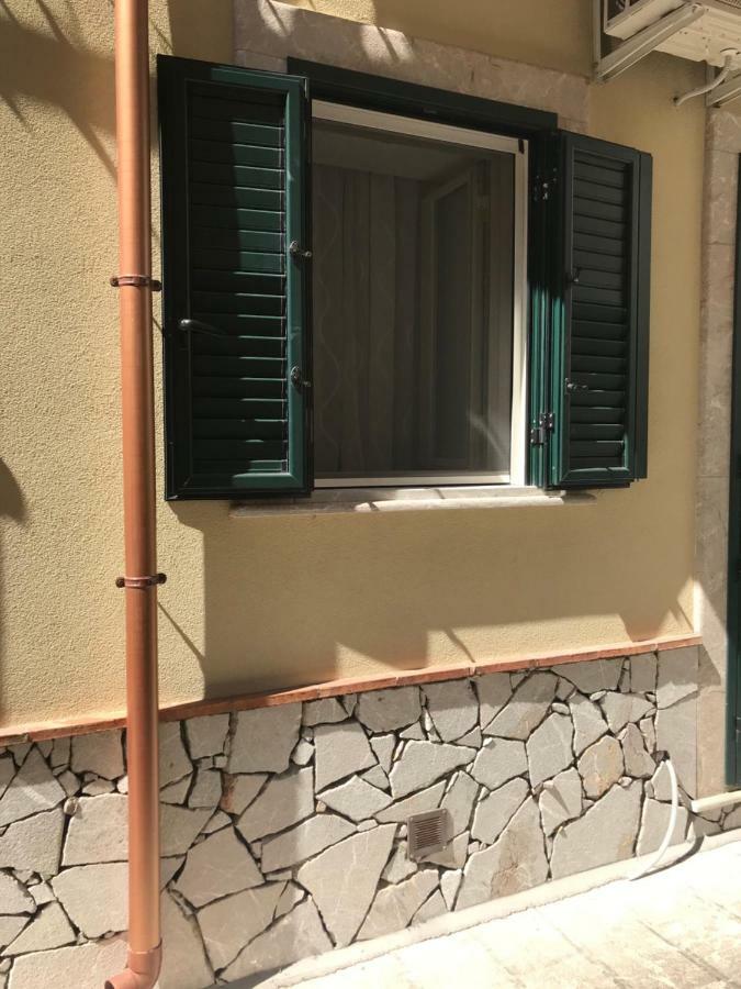 Largo Cannizzaro Apartments マッゼオ エクステリア 写真